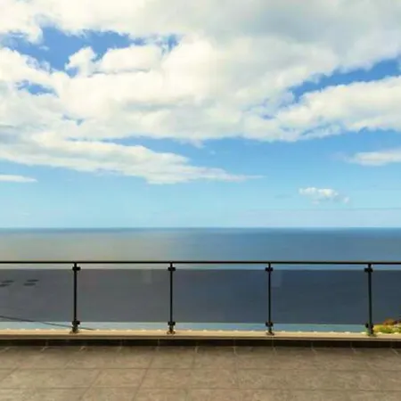 Skyline 3* Arco da Calheta (Madeira)