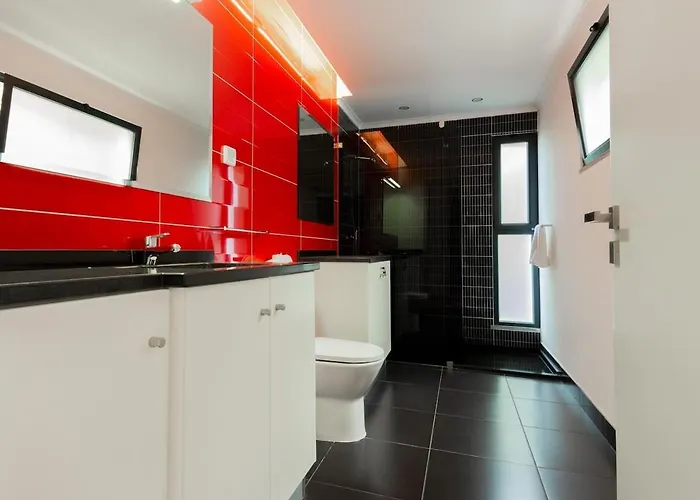 Pensión Skyline Arco da Calheta (Madeira)