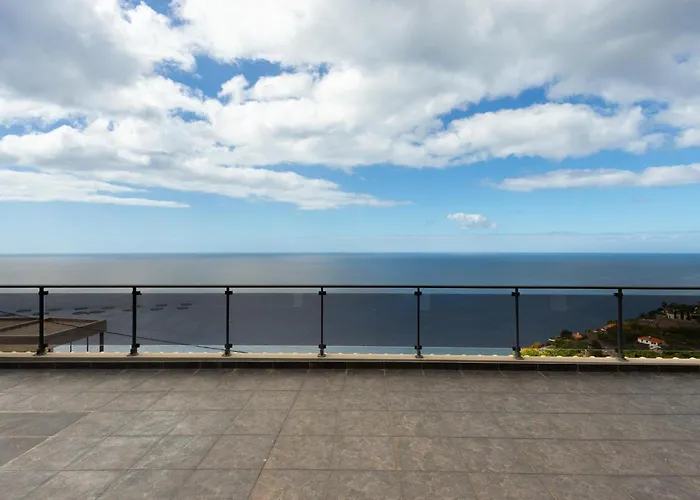 Casa de hóspedes Skyline